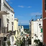 شقة Tor Di Lupo
